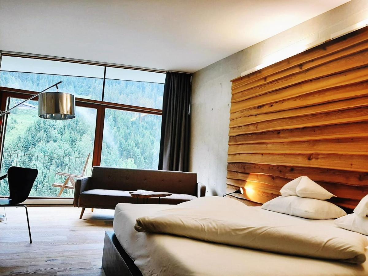 "Quality Hosts Arlberg" Hotel Lux Alpinae Санкт-Антон-ам-Арльберг Екстер'єр фото